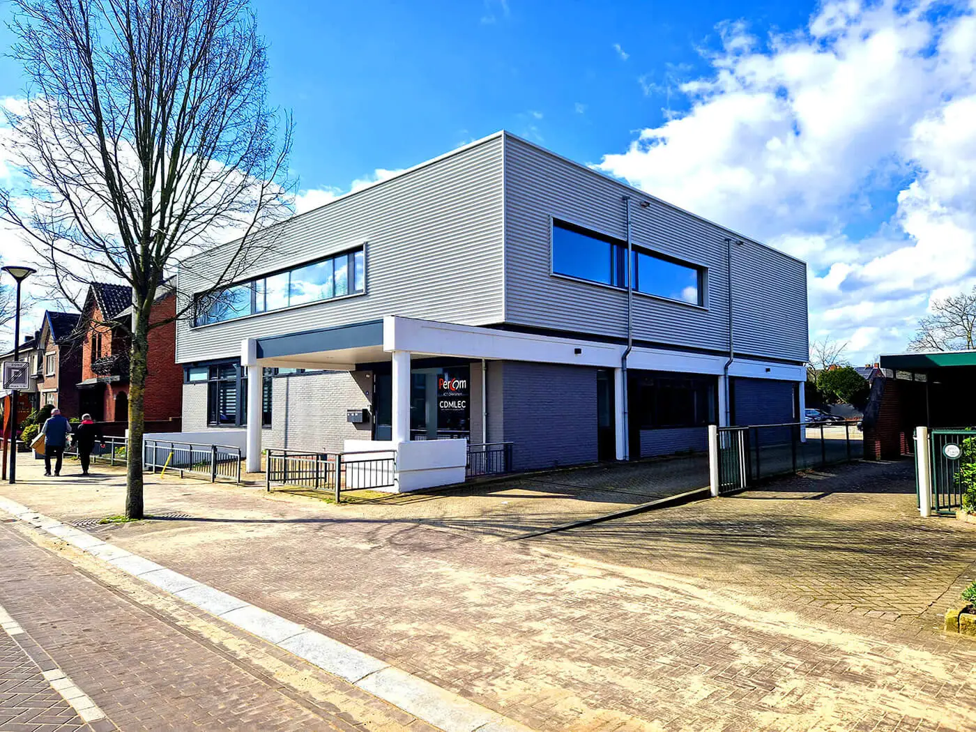 PerCom-ictivate-ICT-diensten-Pastoor-Vranckenlaan-Reuver (3) (1)