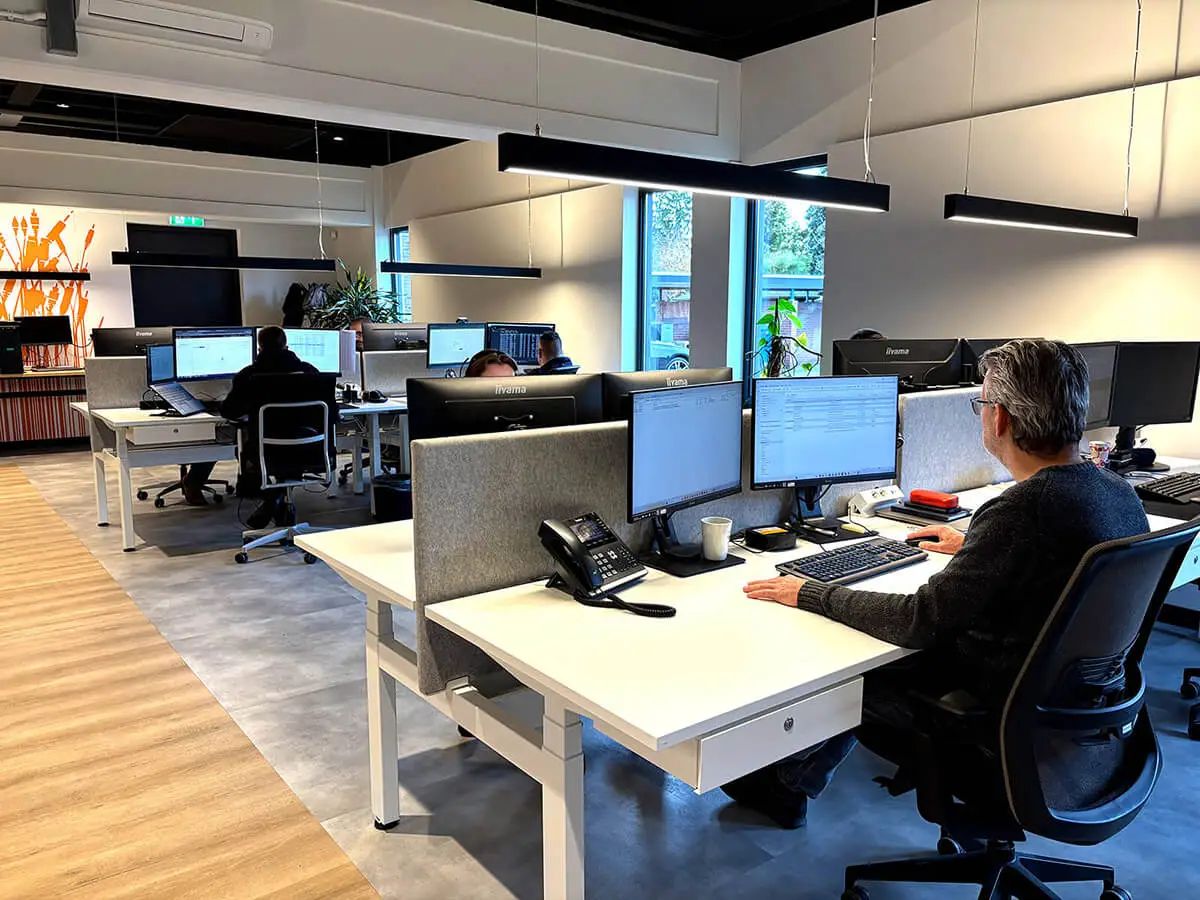 PerCom-ictivate-ICT-diensten-Pastoor-Vranckenlaan-Reuver-office-studio_03